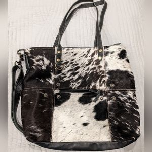 Myra Bag Black & White Tote